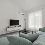 Three Bedroom With Swimming Pool