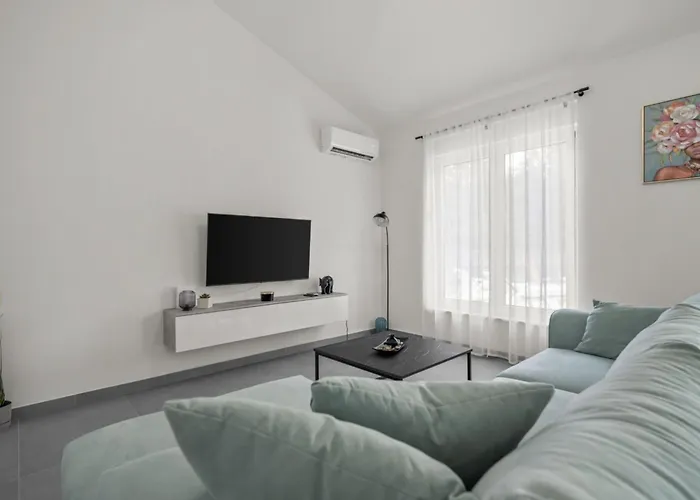 Three Bedroom With Swimming Pool